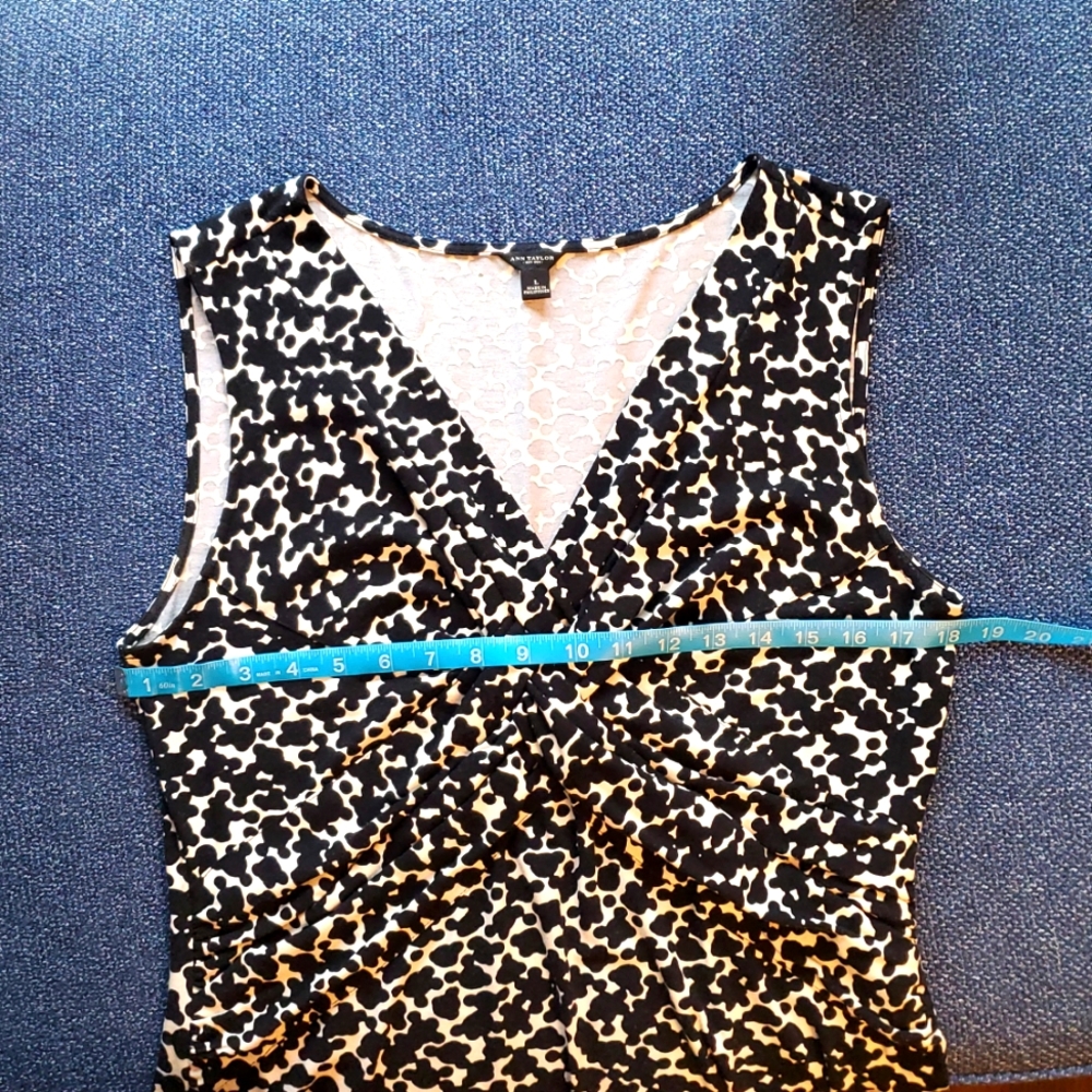 Ann Taylor: Sleeveless Sheath Dress, Size L, Black & White Ink Blot Pattern - Picture 4 of 5